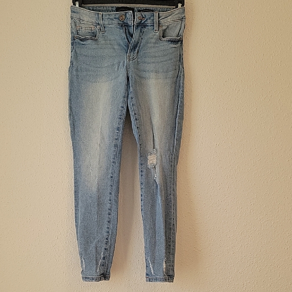 Kendall & Kylie Blue Skinny Jeans with Light Wash - Picture 1 of 7